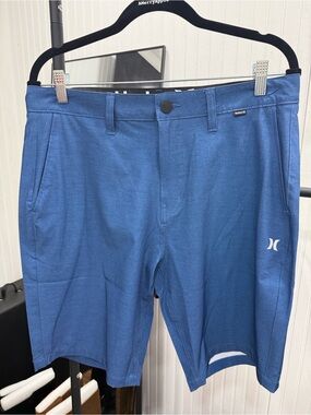 NWOT, Hurley Men’s Blue Walking Hybrid Shorts